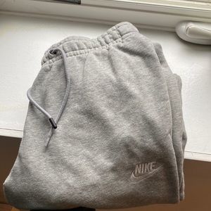 nike jogger sweats size xs